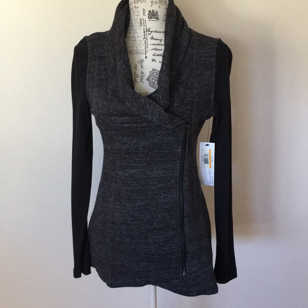 Kenzie jacket zip up